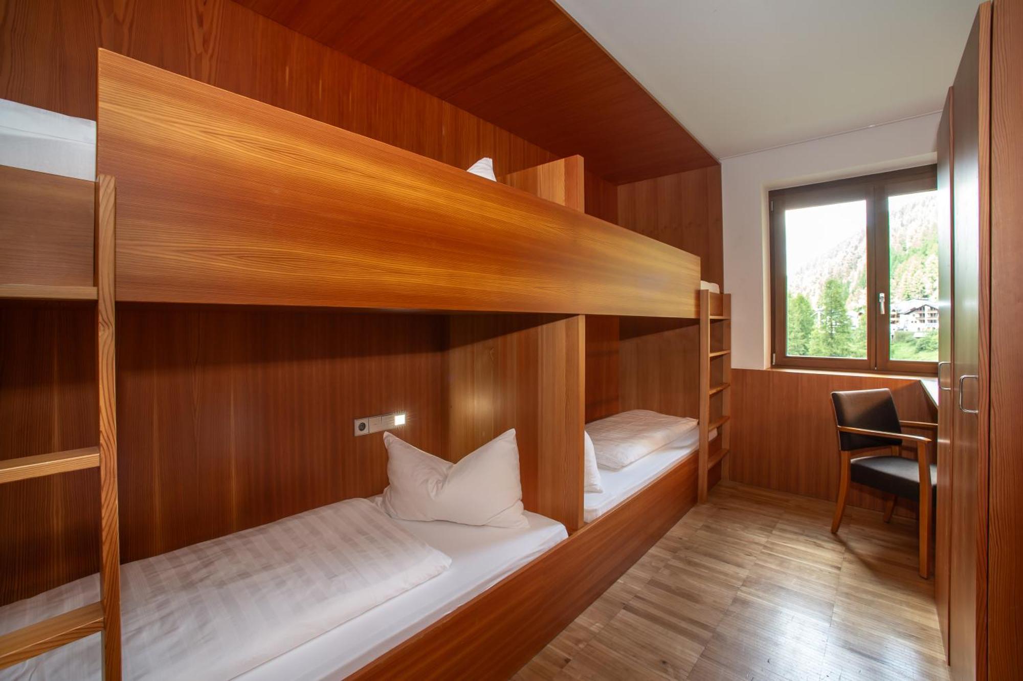 Bed & Breakfast Hostel Nives Sulden Exteriör bild